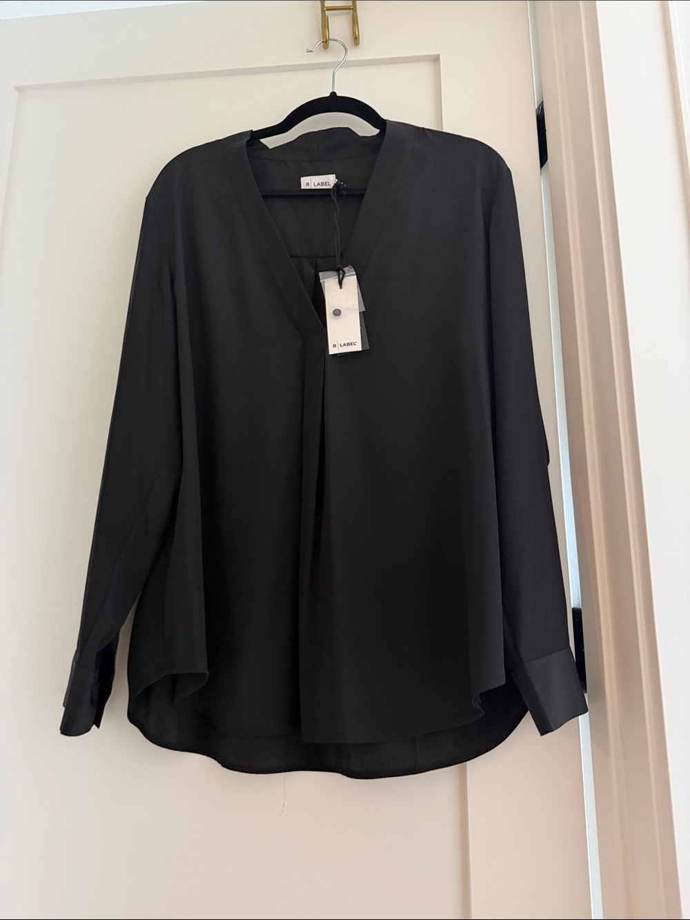 The reset everyday v neck tunic